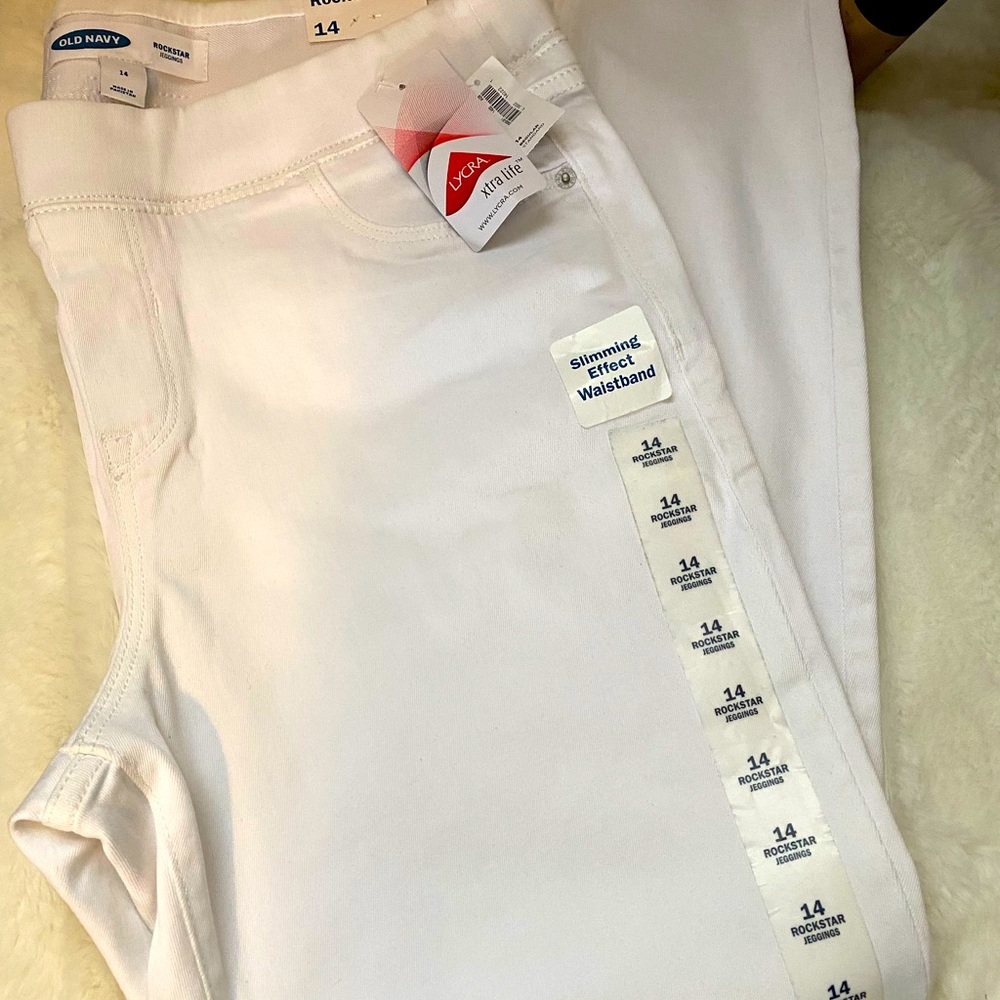 Old Navy White Jeggings NWT